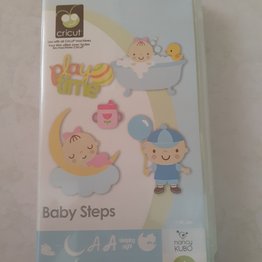 Cricut Expressions Bundle - Picture 7 of 9